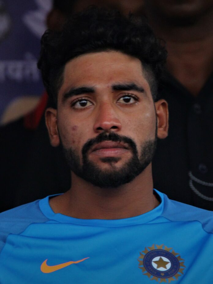 Mohammed Siraj bowling in the IPL